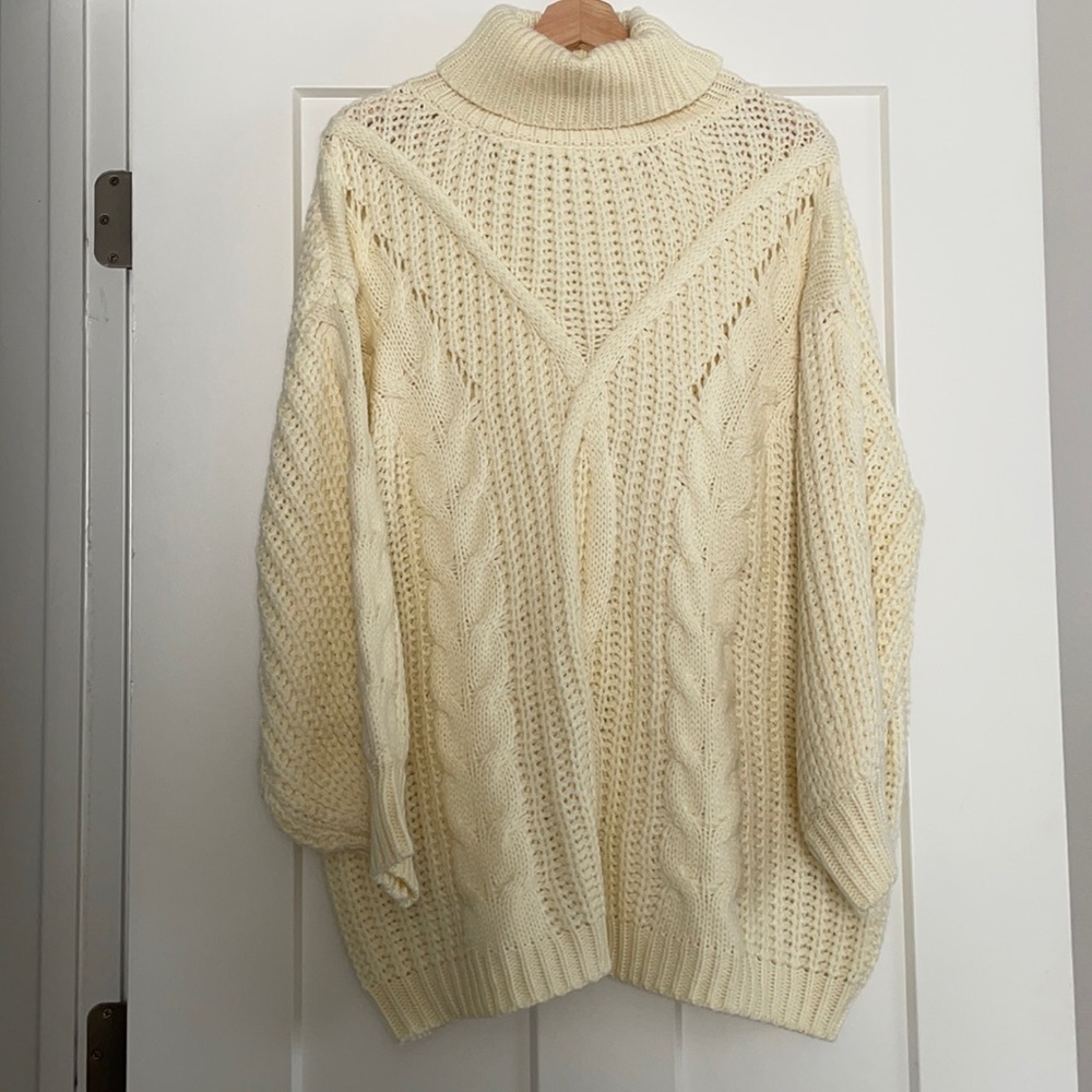 Boohoo turtle neck sweater